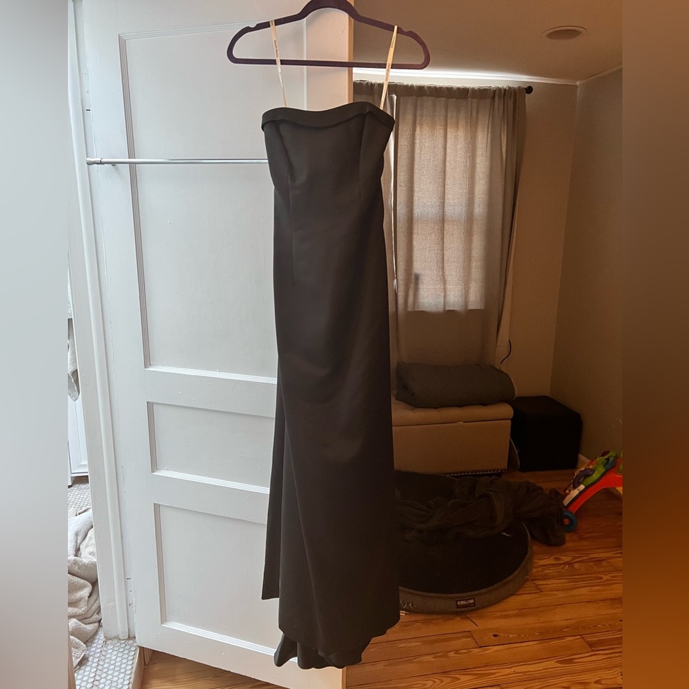 David’s Bridal size 4 Black Strapless gown